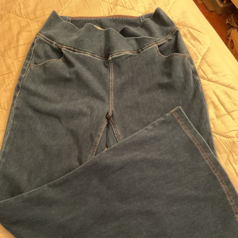 Halara stretch denim bell bottoms